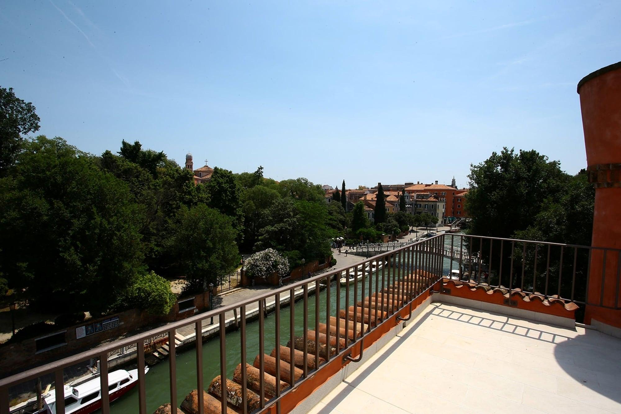 Hotel Santa Chiara Venecia Exterior foto